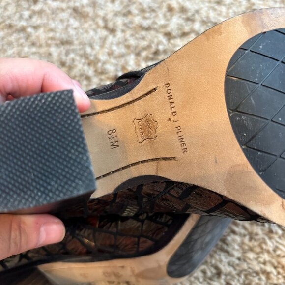 Donald J. Pliner Swift Brown Croc Embossed ankle boots - Picture 4 of 5